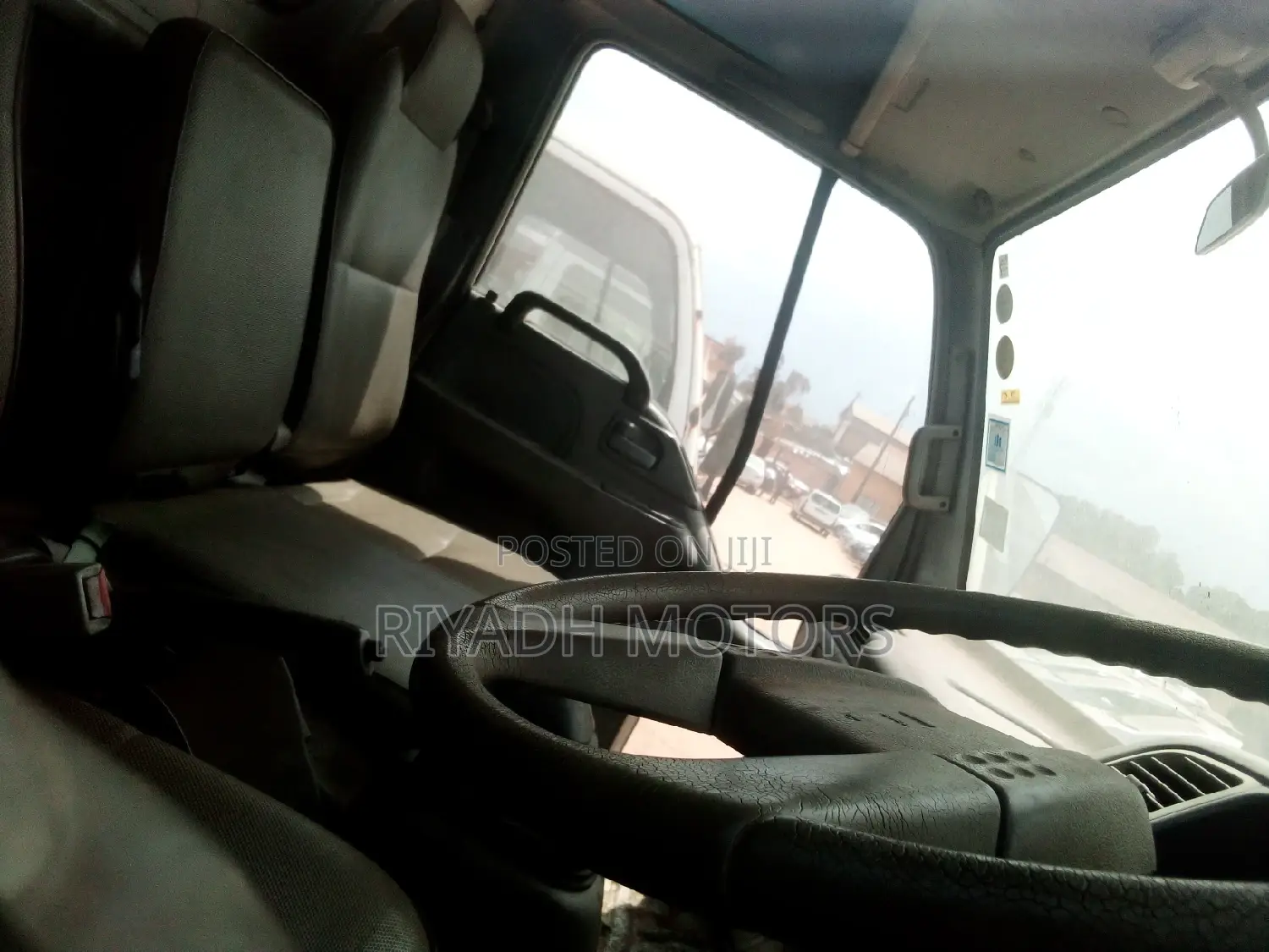 Isuzu Juston 1996