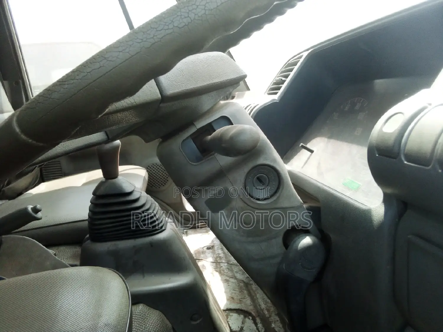 Isuzu Juston 1996