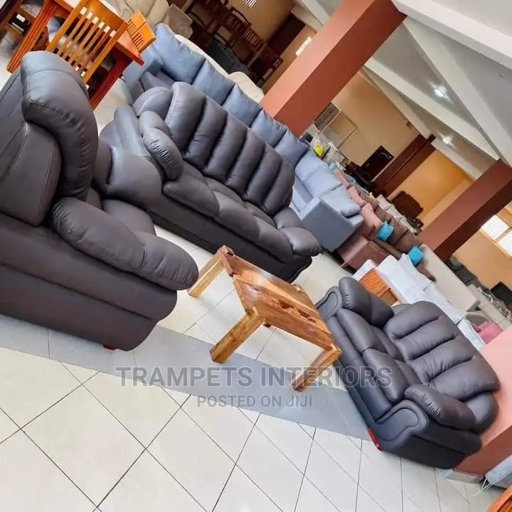 Inclinear Sofa
