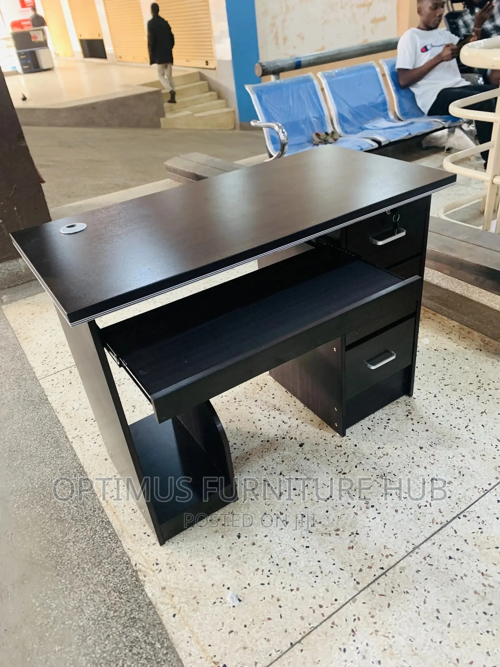 Computer Table (1 Meter)