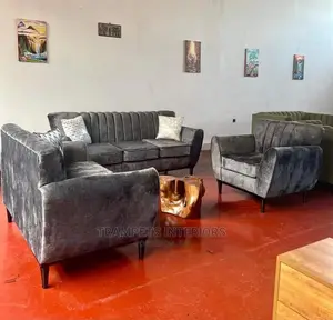 Rockland Sofa Set
