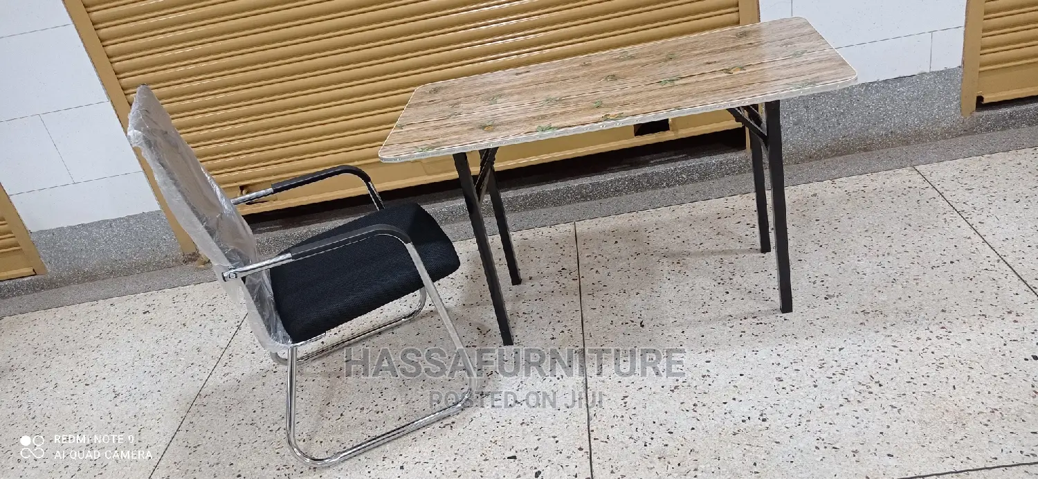 Foldable Reading Set Table and Chair