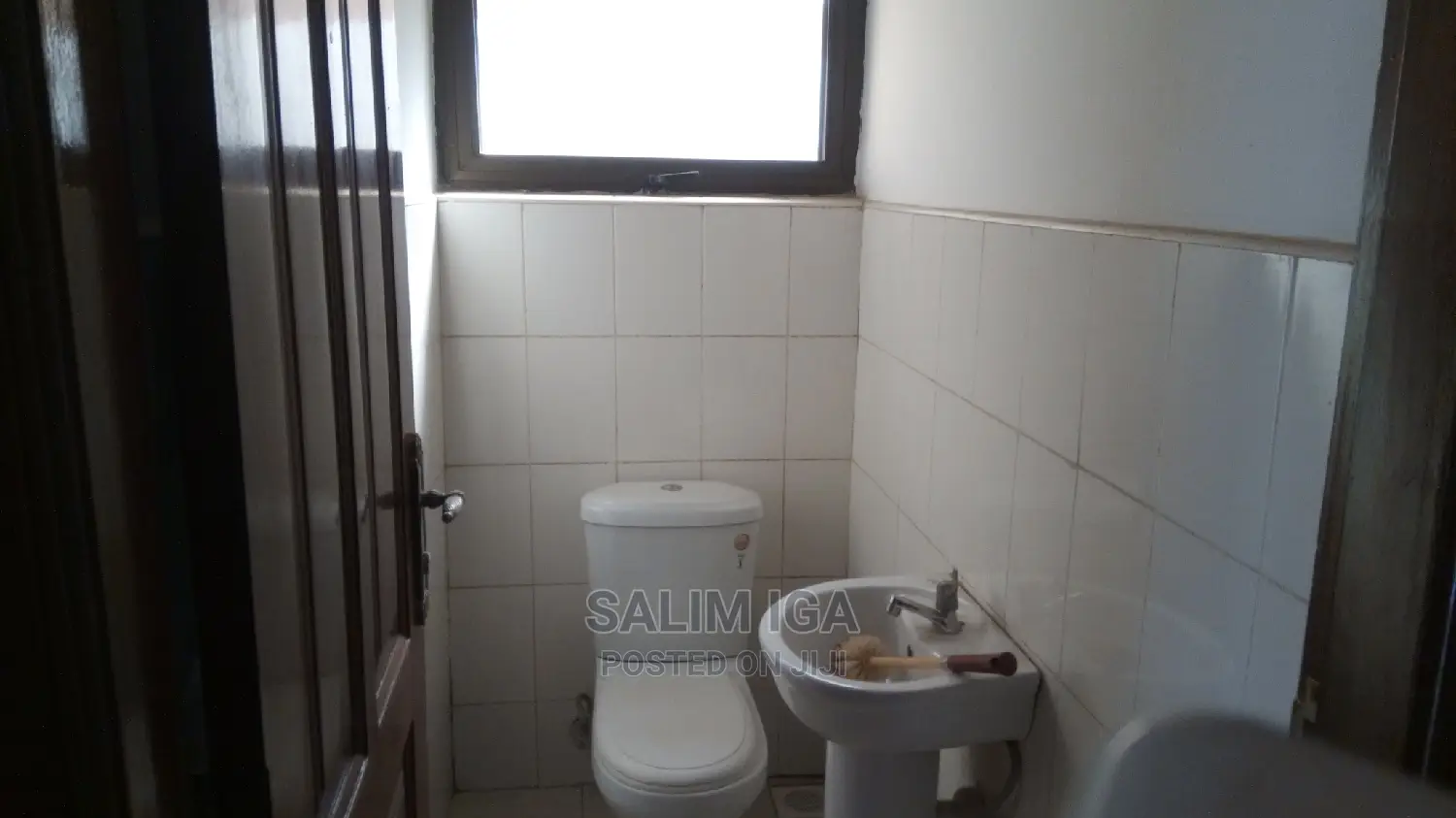 3bdrm Bungalow in Kololo Property, Central Division for Rent