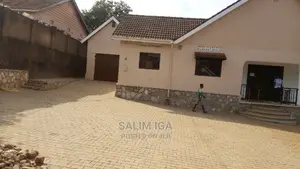 3bdrm Bungalow in Kololo Property, Central Division for Rent