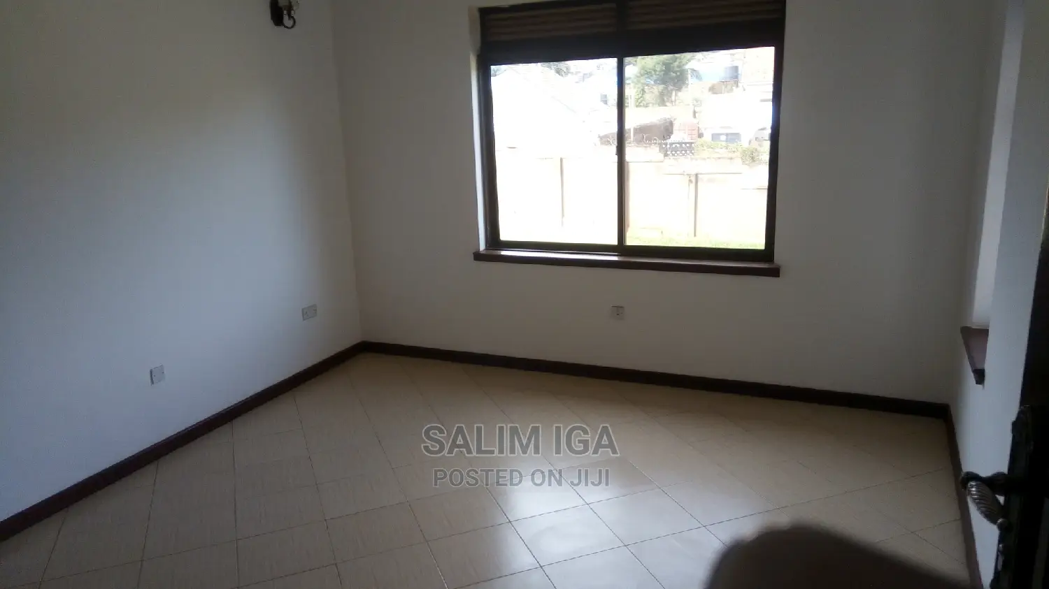 3bdrm Bungalow in Kololo Property, Central Division for Rent