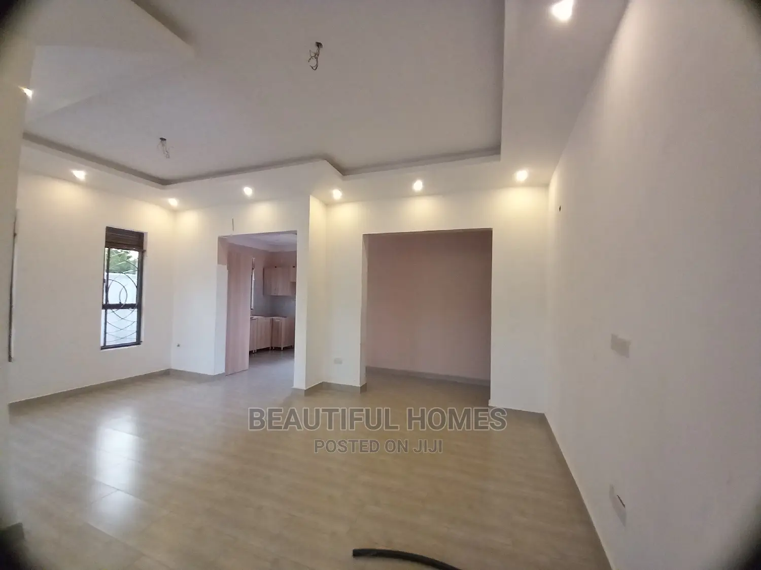 Furnished 4bdrm House in Kira for Sale