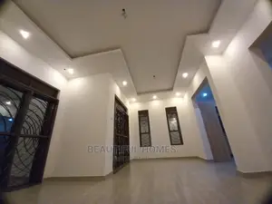 Furnished 4bdrm House in Kira for Sale