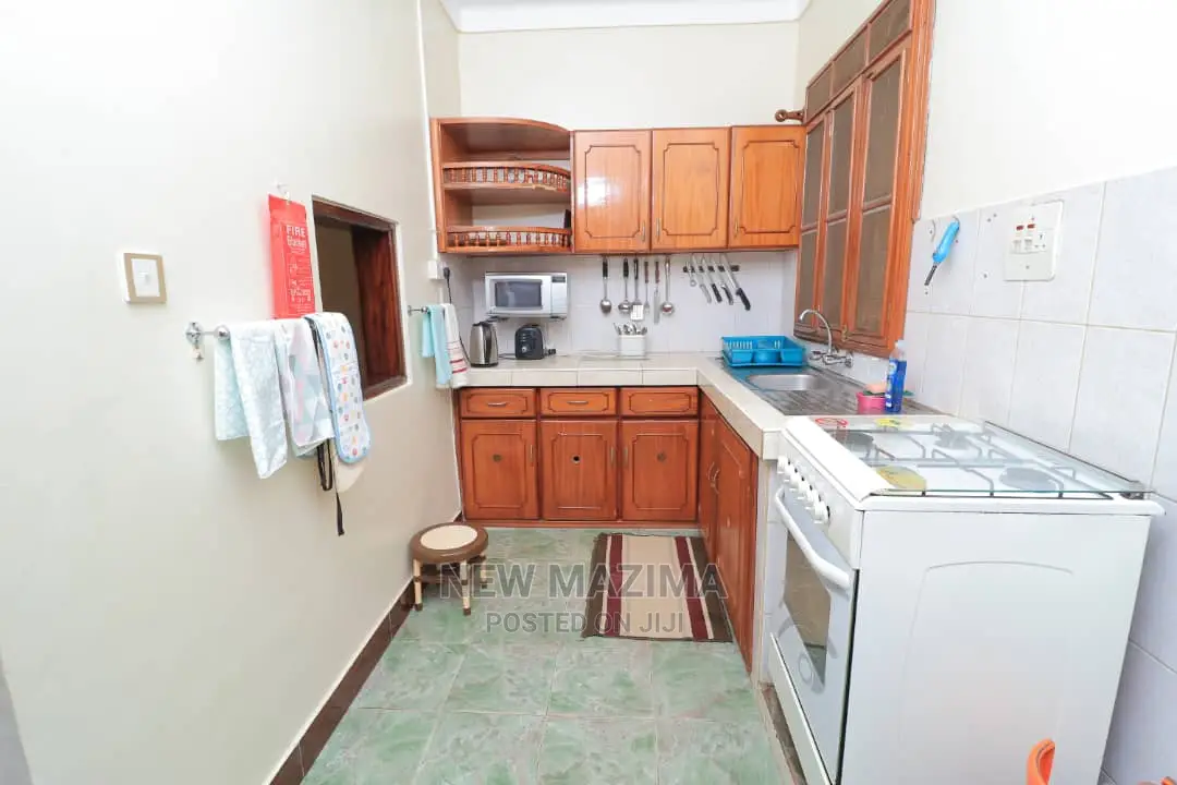 Furnished 3bdrm Bungalow in Nsambya, Central Division for Rent