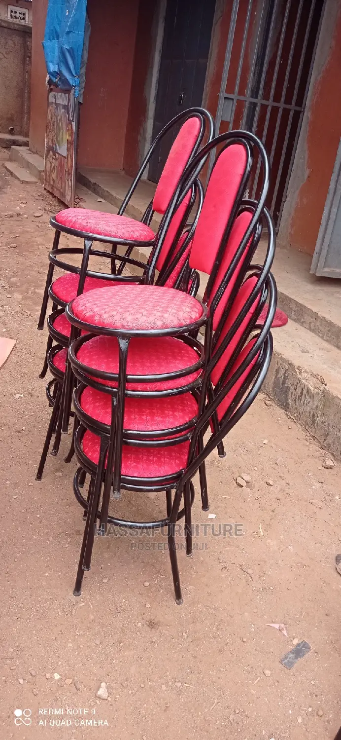 Simple Restaurant Chairs Metal and Leather