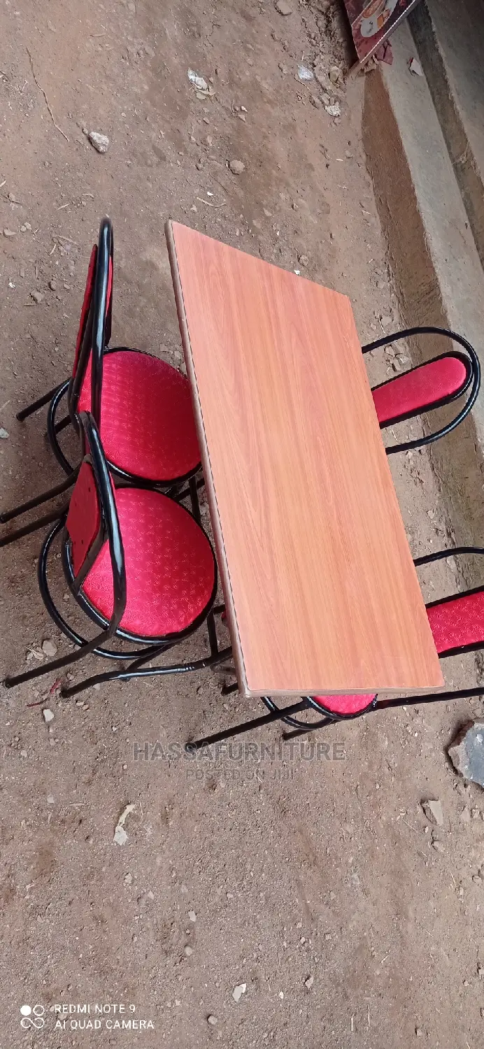 4seaters Restaurant Set