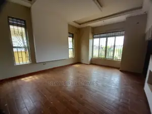 Furnished 4bdrm Bungalow in Kira Tarmack for Sale