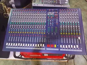 Sound Craft 24channel Live Mixer