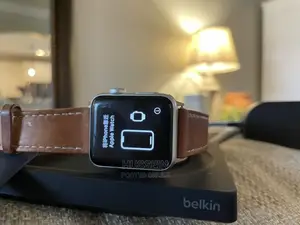 Apple Watch Series 3 38mm Silver Aluminium Case With Leather