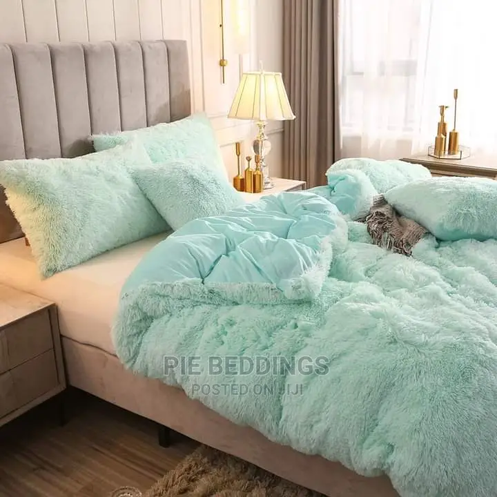 Fur Duvets With Cushions