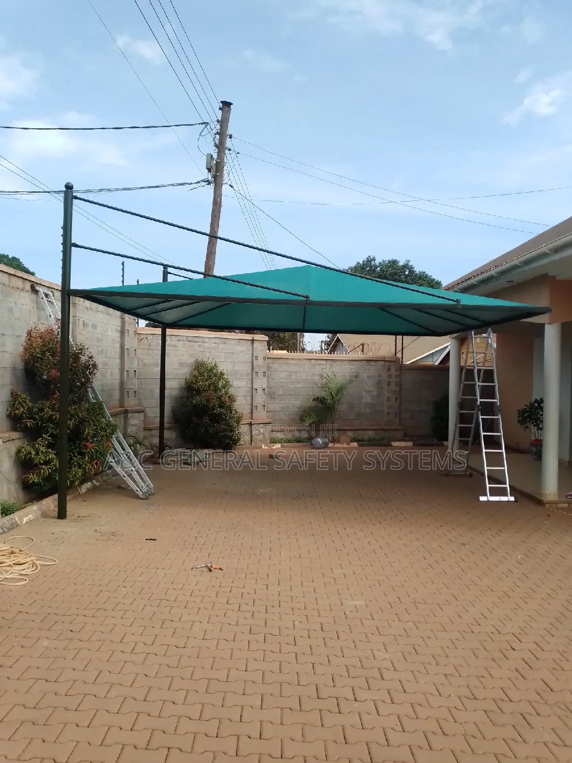 Two Cars Shade Parking Harshweather Resistant 1year Waranty