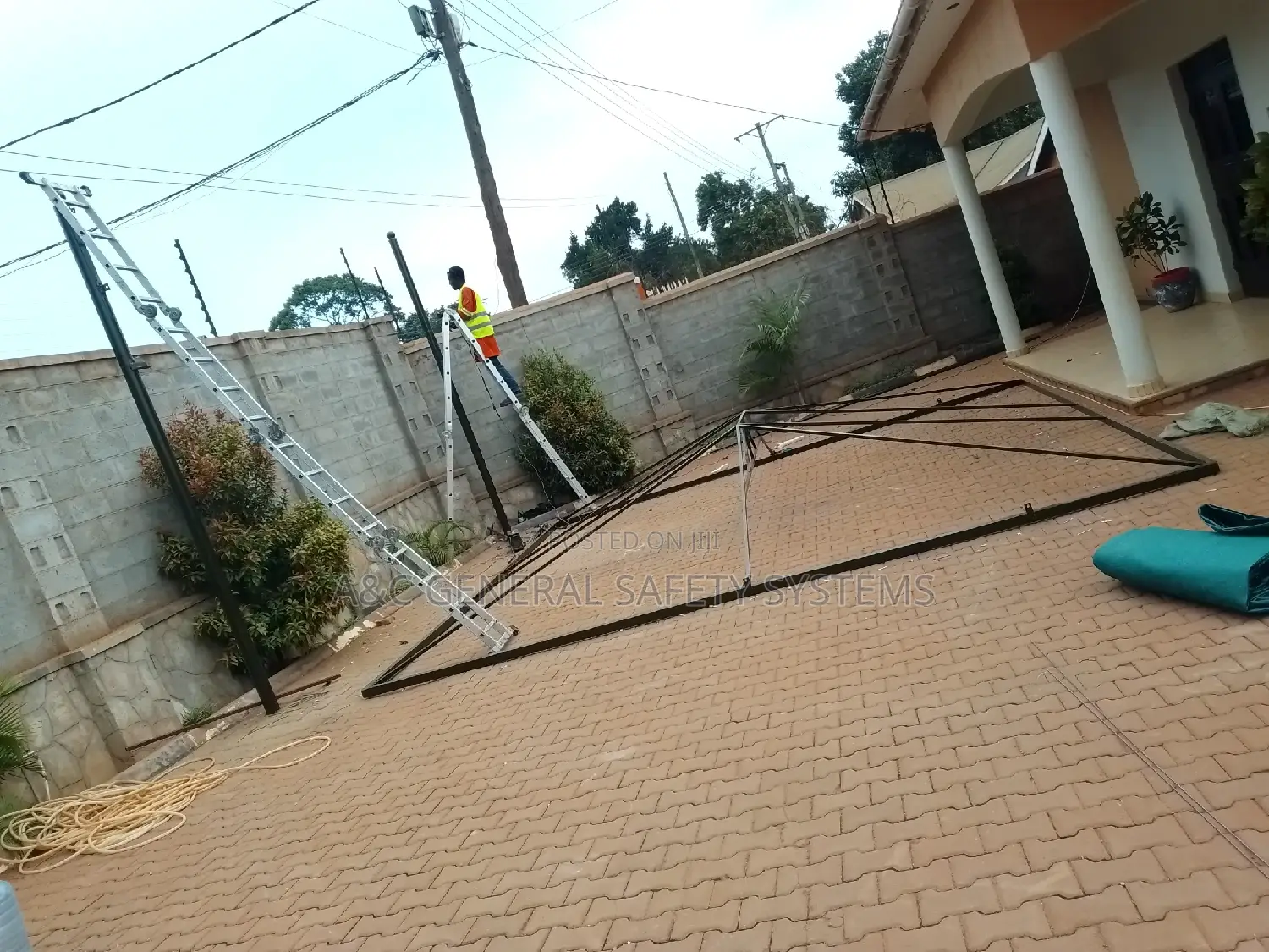 Two Cars Shade Parking Harshweather Resistant 1year Waranty