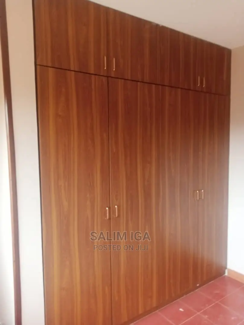 5bdrm Maisonette in Kololo Property, Central Division for Rent