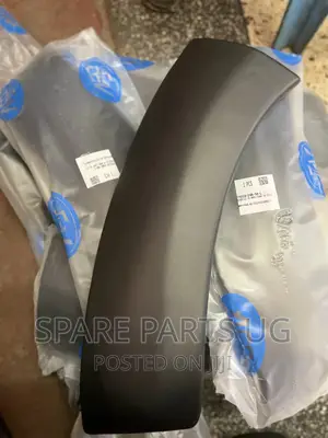 Hilux Vigo Front Bumper Flare / Moulding