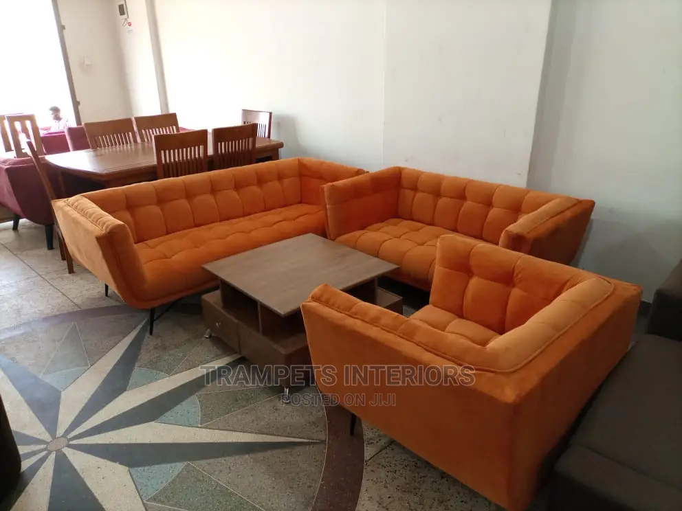 Classic Sofa Set