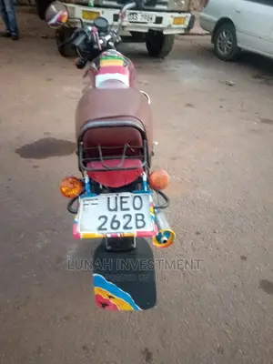 Bajaj RE 2021 Red