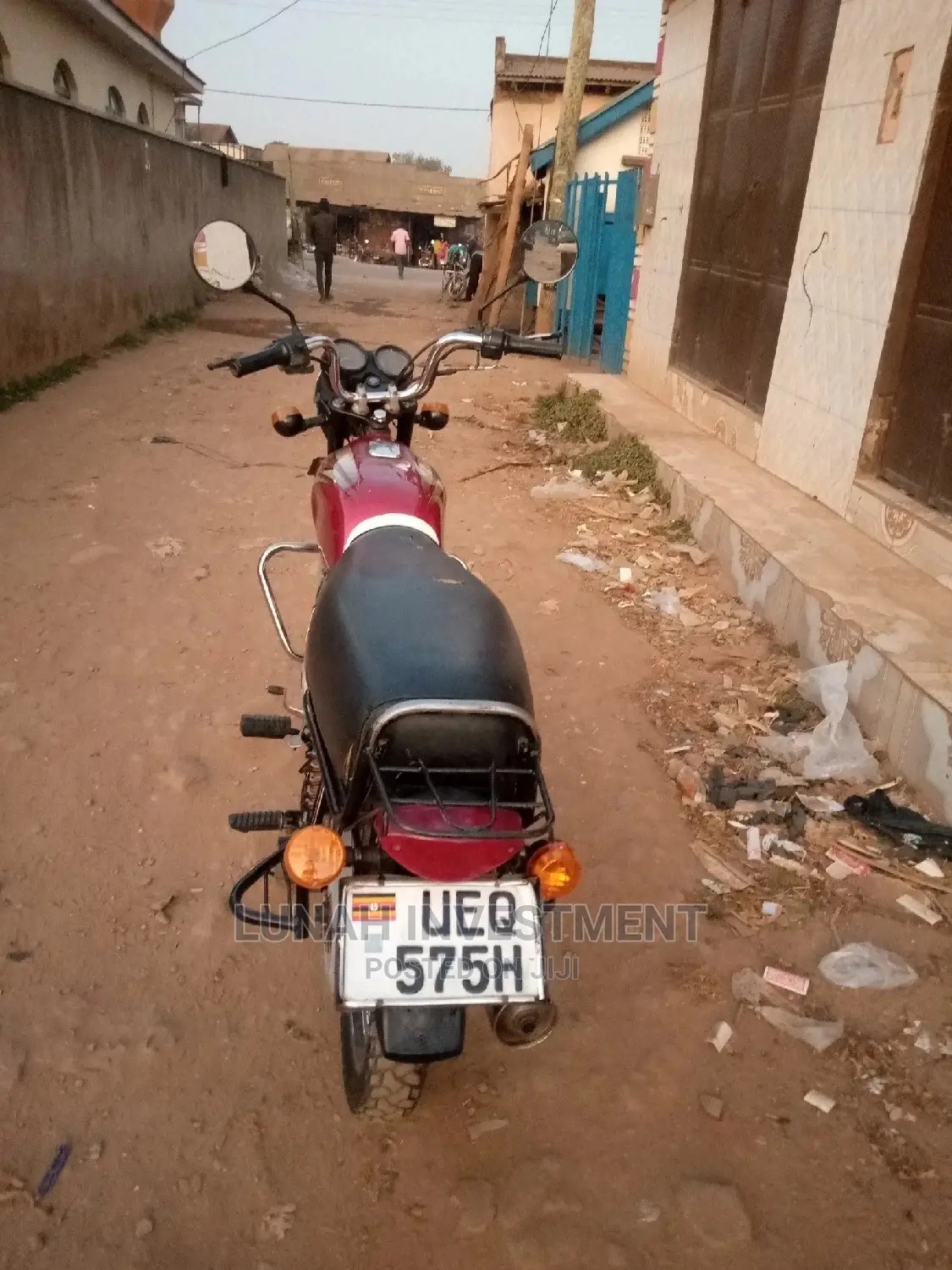 Bajaj Boxer 125 2020 Pink