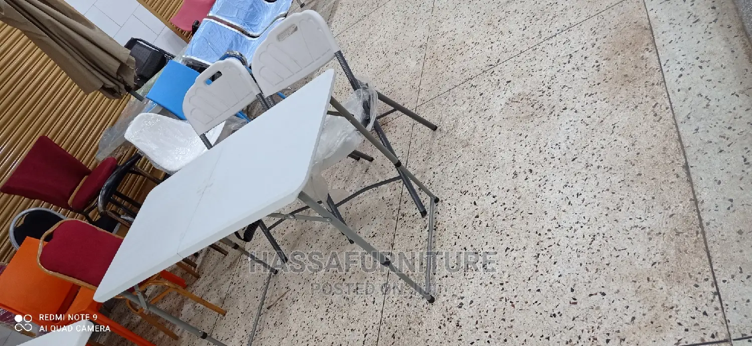 Outdoor Cocktail Table 120cm