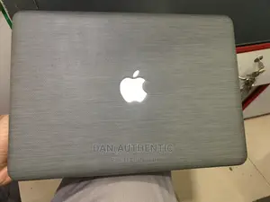 Laptop Apple MacBook Pro 2012 4GB Intel Core I5 HDD 1T
