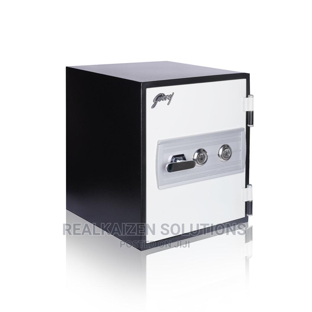 GODREJ 20L Fire Resistant 2 Key Lock Safe Box Vault 60kg in Central