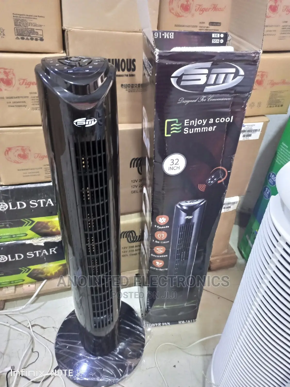 Tower Fans Black With a Remote