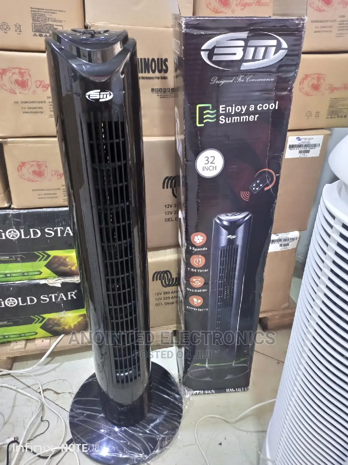 Tower Fans Black With a Remote