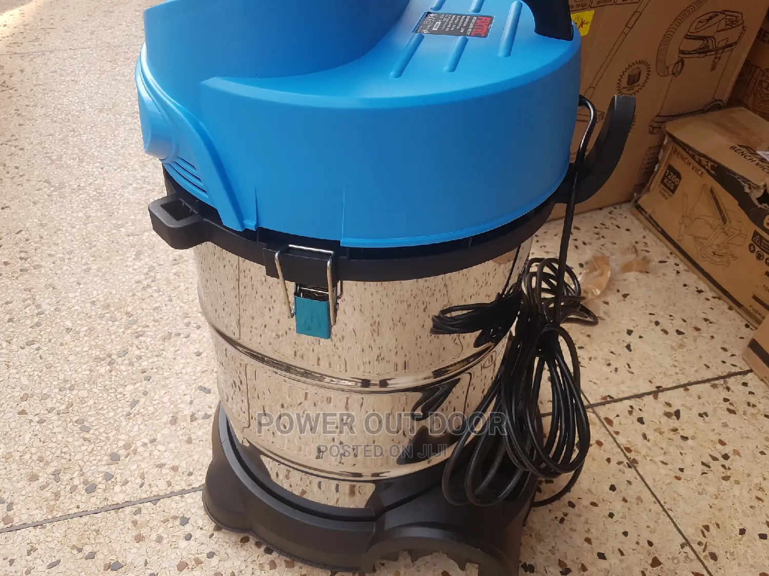 Vacuum Cleaner