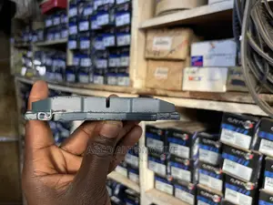 Land Cruiser VX Hilux Front Brake Pads. Genuine Asimco Brand