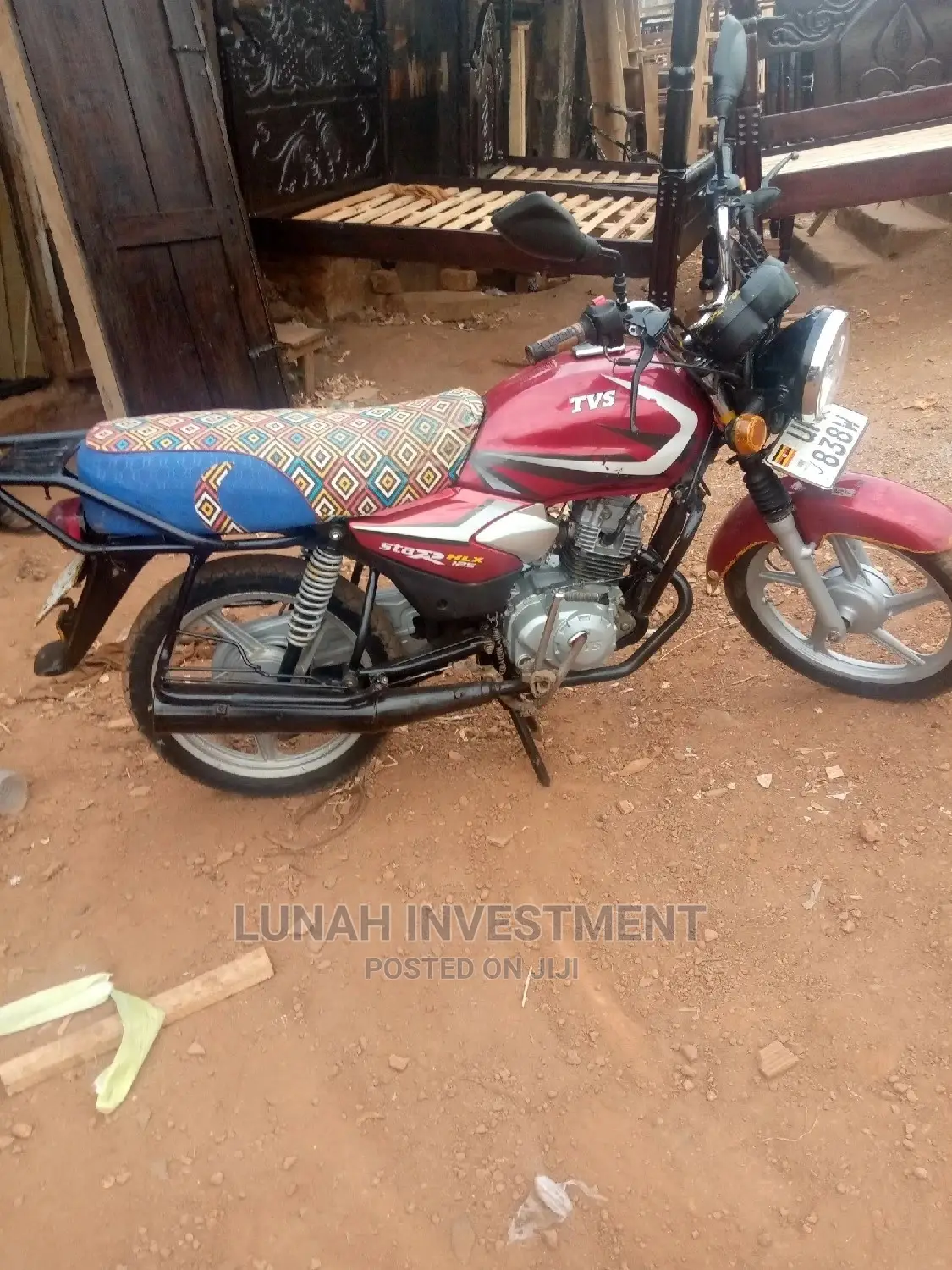TVS Apache 160 4V 2020 Brown