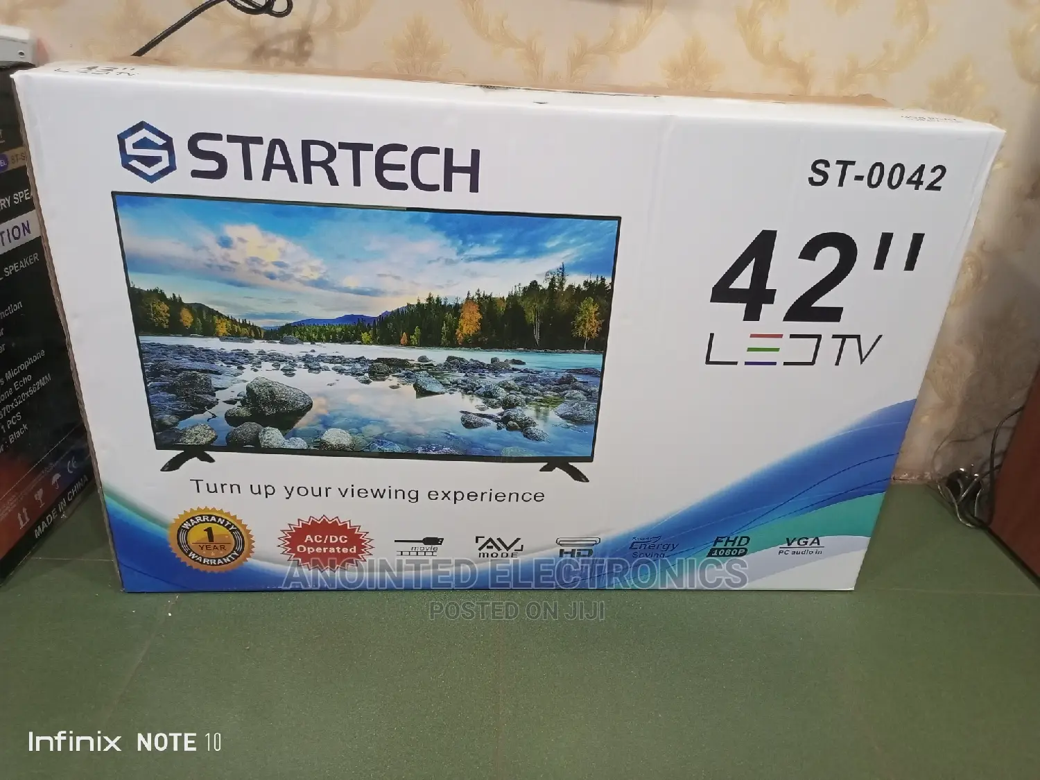 Startech 43" Digital Tv