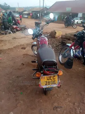 Bajaj Boxer 100 2015 Brown