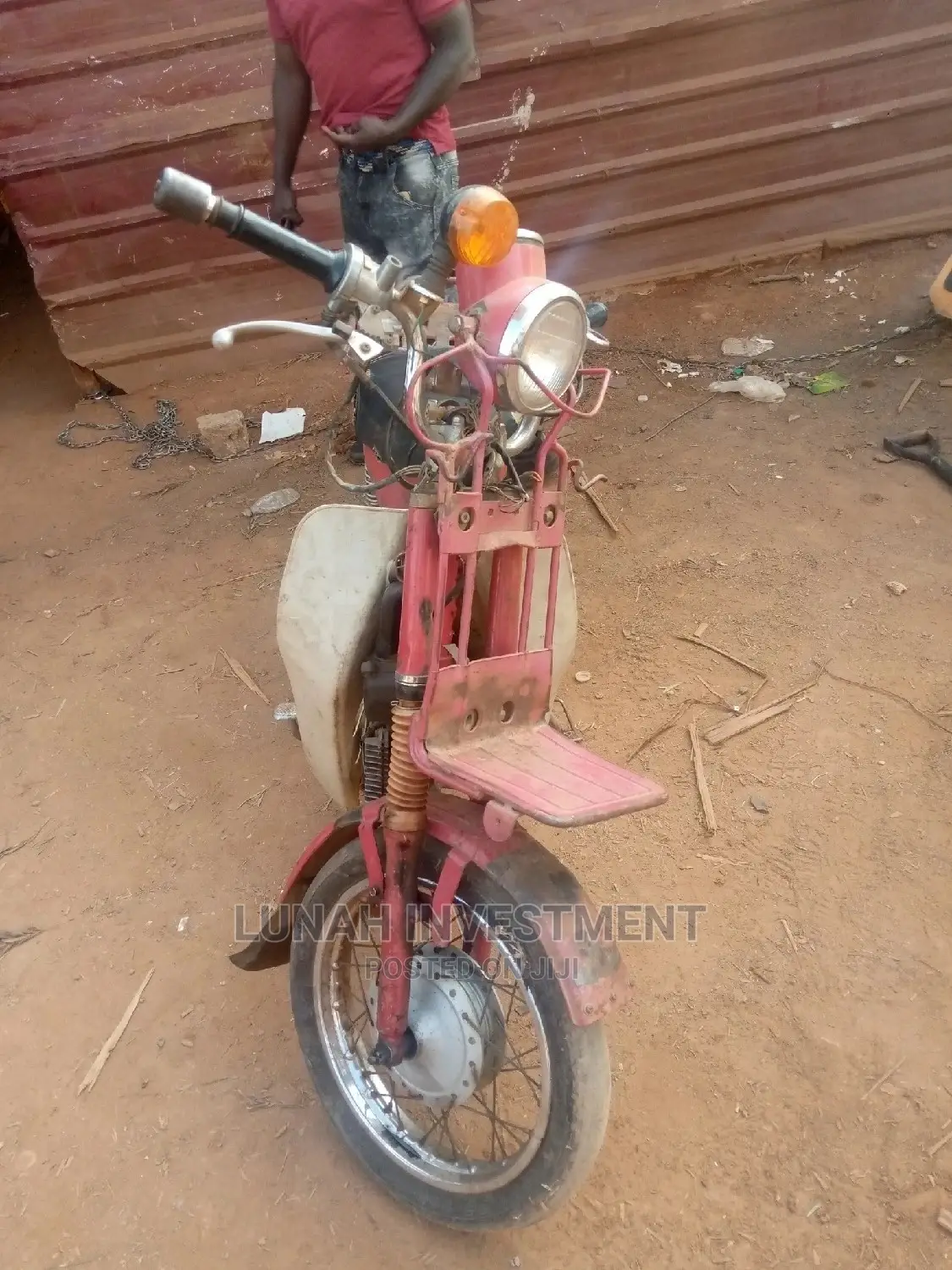 Suzuki Bike 2015 Brown