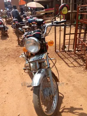Bajaj Discover 100 2021 Pink
