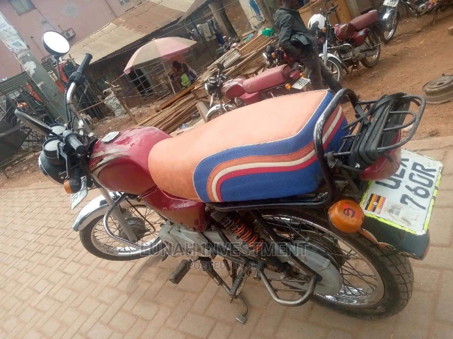 Bajaj Boxer BM100KS 2020 Red