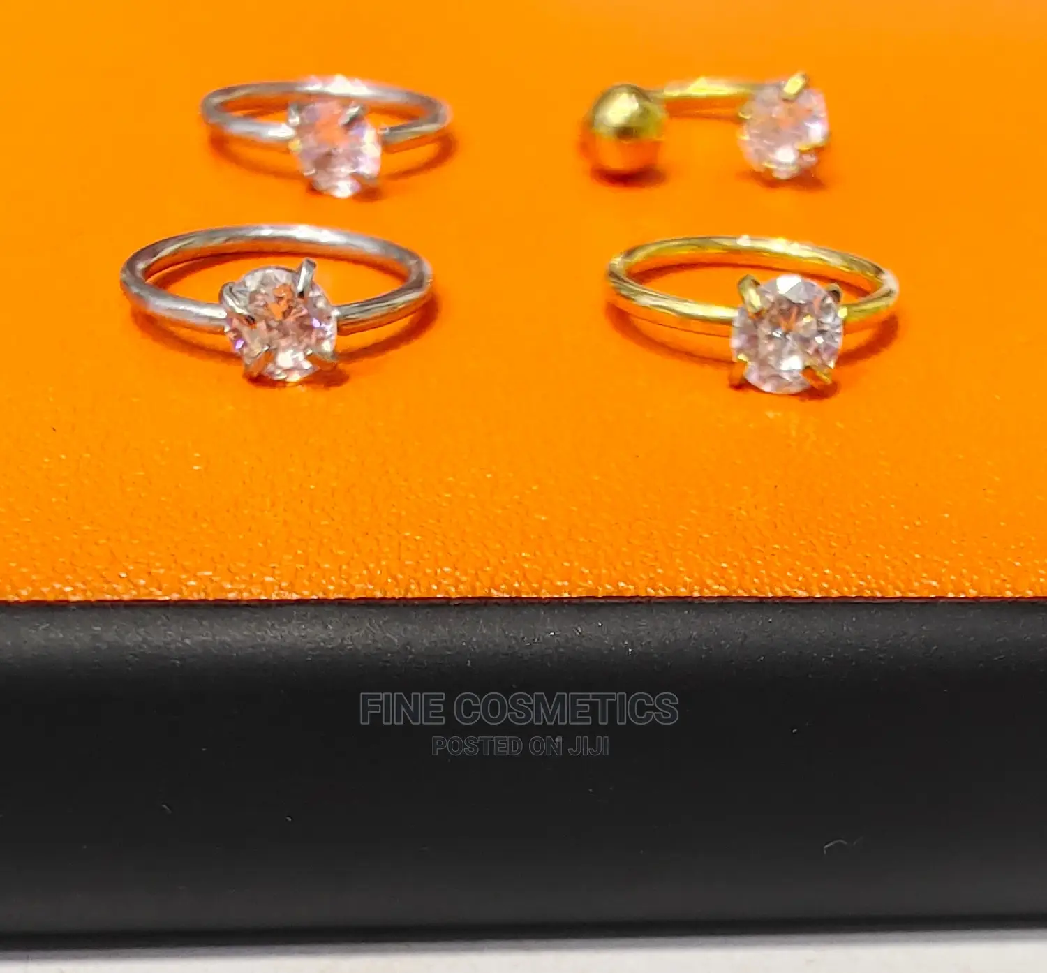Beautiful Stainless Steel Nosering With Shiny Stone 8mm