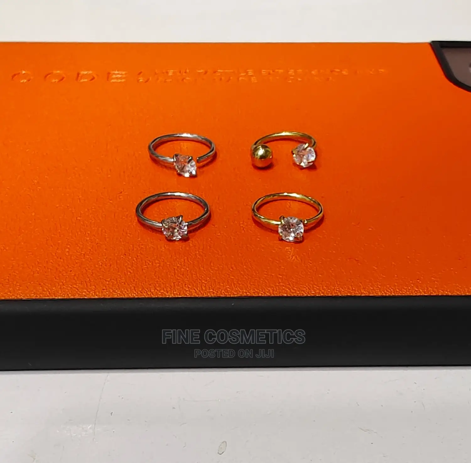 Beautiful Stainless Steel Nosering With Shiny Stone 8mm