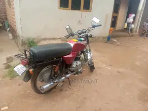 Bajaj Boxer 125 2019 Red