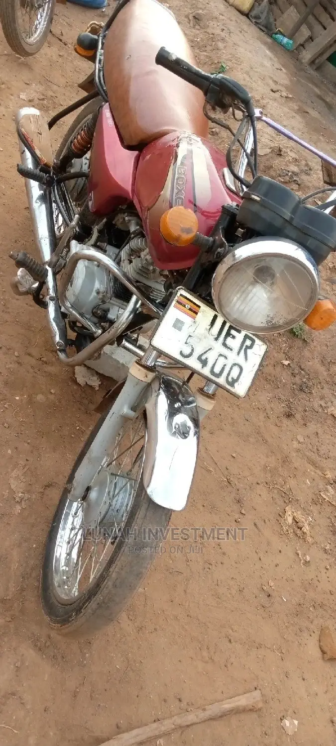 Bajaj Boxer 2018 Pink