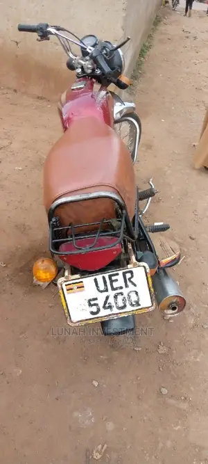 Bajaj Boxer 2018 Pink