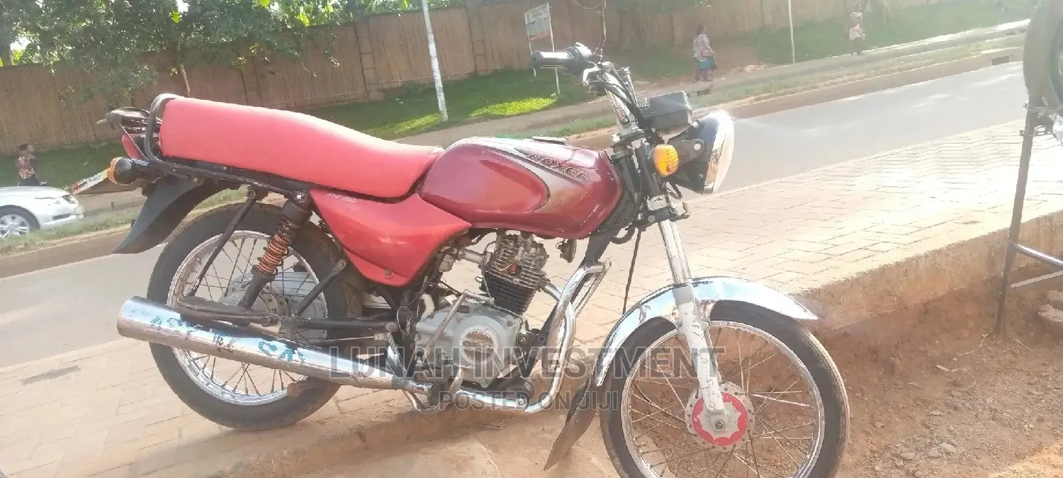 Bajaj Boxer BM100ES 2019 Red