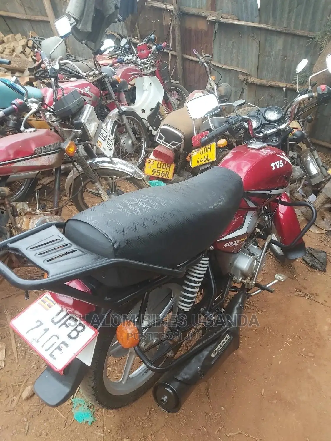 Bajaj Stroke 2022 Red