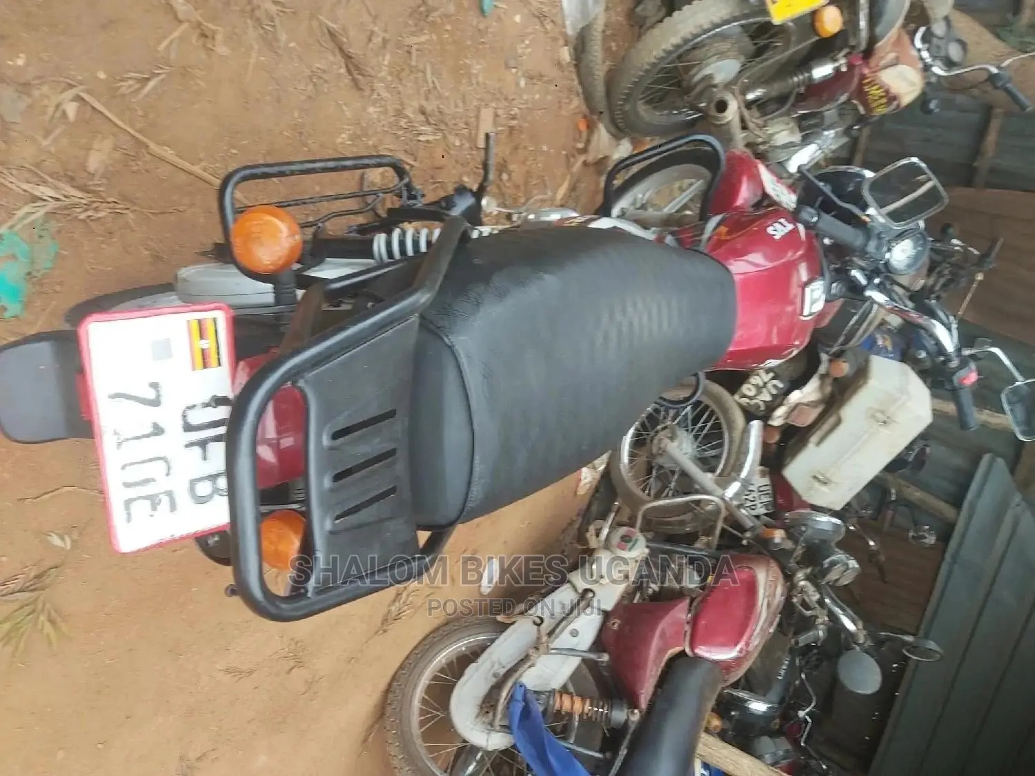 Bajaj Stroke 2022 Red