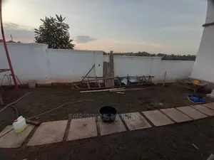 Furnished 4bdrm House in Kira for Sale