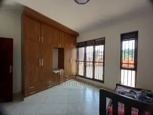 Furnished 4bdrm Bungalow in Kisaasi, Central Division for Sale