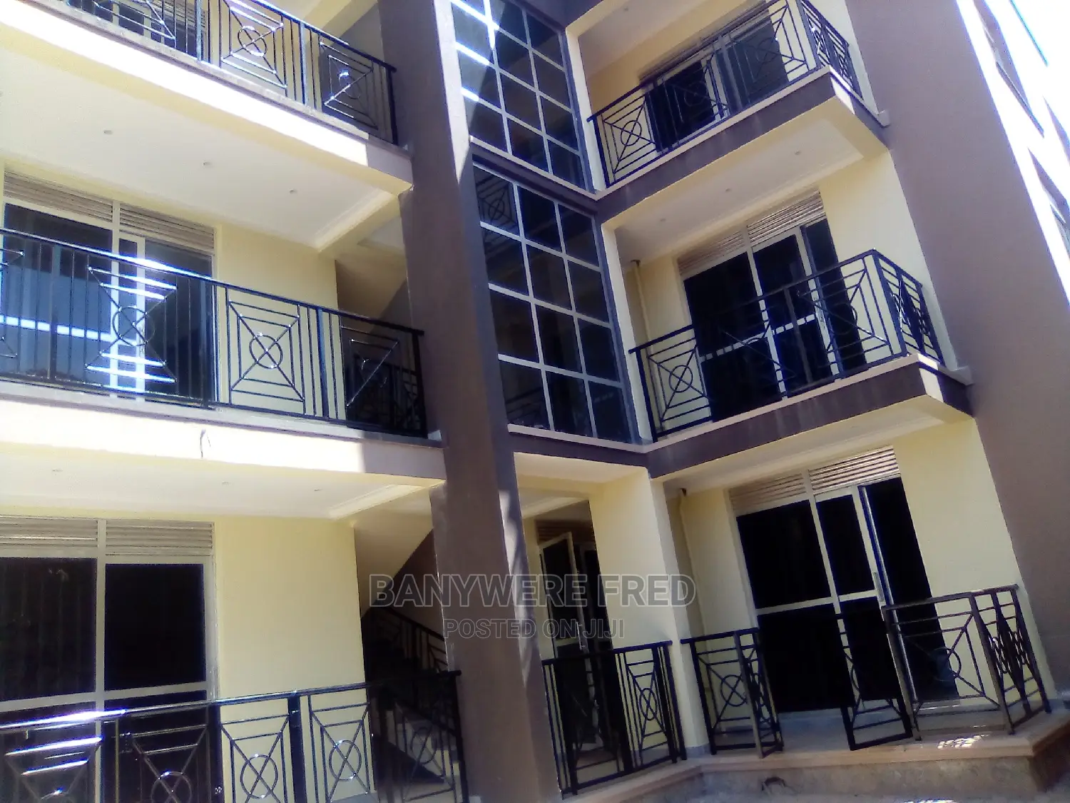Furnished 2bdrm Apartment in Kira for Rent