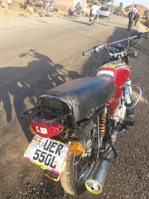 Bajaj Boxer 125 2020 Red